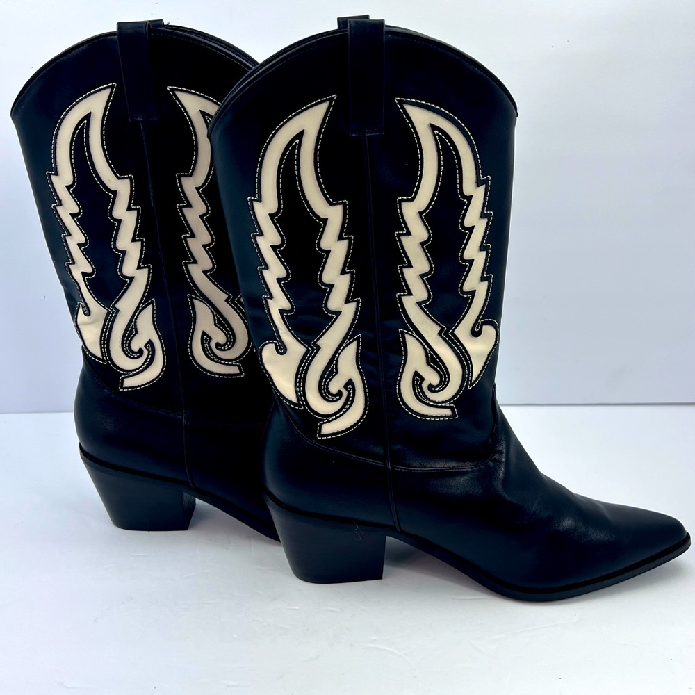BILLINI NORVA COWGIRL BOOTS, BLACK & BONE COLOR, POINTED TOE, MAN-MADE, SIZE 10 - Picture 3 of 13